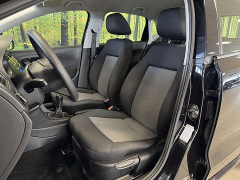 Volkswagen Polo 1.2 Easyline | 5 Deurs | Navigatie | Airconditioning | Isofix | Lichtmetalen Velgen | Radio | CD | Elektrische Ramen |  Centrale Deurvergrendeling |