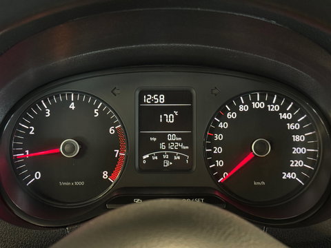 Volkswagen Polo 1.2 Easyline | 5 Deurs | Navigatie | Airconditioning | Isofix | Lichtmetalen Velgen | Radio | CD | Elektrische Ramen |  Centrale Deurvergrendeling |