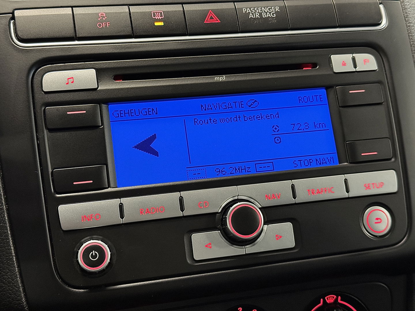 Volkswagen Polo 1.2 Easyline | 5 Deurs | Navigatie | Airconditioning | Isofix | Lichtmetalen Velgen | Radio | CD | Elektrische Ramen |  Centrale Deurvergrendeling |