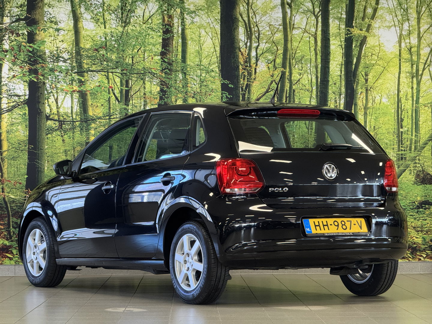 Volkswagen Polo 1.2 Easyline | 5 Deurs | Navigatie | Airconditioning | Isofix | Lichtmetalen Velgen | Radio | CD | Elektrische Ramen |  Centrale Deurvergrendeling |