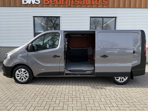 Renault Trafic 1.6 dCi 145pk T29 L2H1 Luxe Energy / euro 6 / bpm vrij / dubbele schuifdeur ! / vaste prijs rijklaar € 11.950 ex btw / airco / cruise / navi / camera / trekhaak