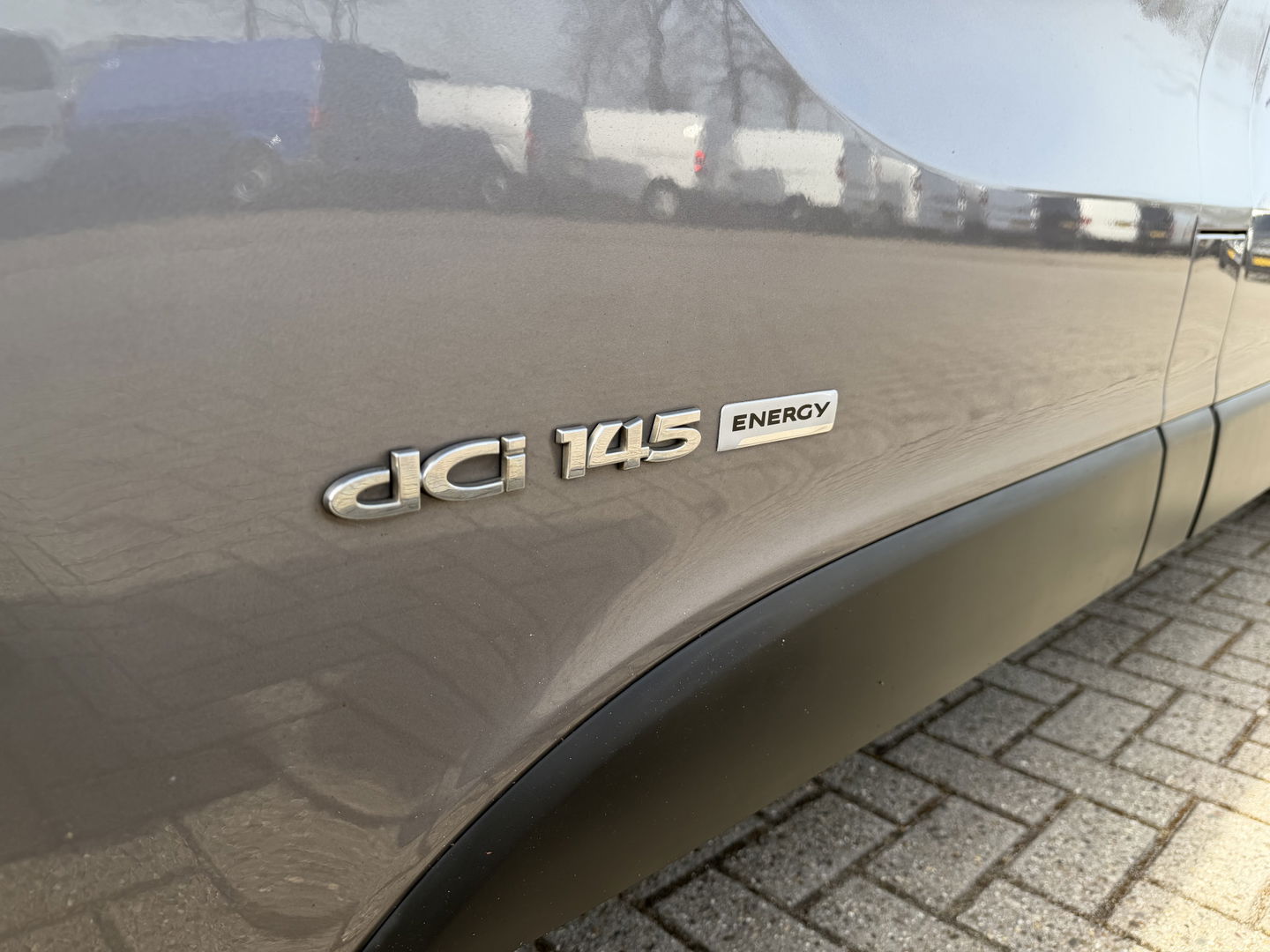 Renault Trafic 1.6 dCi 145pk T29 L2H1 Luxe Energy / euro 6 / bpm vrij / dubbele schuifdeur ! / vaste prijs rijklaar € 11.950 ex btw / airco / cruise / navi / camera / trekhaak