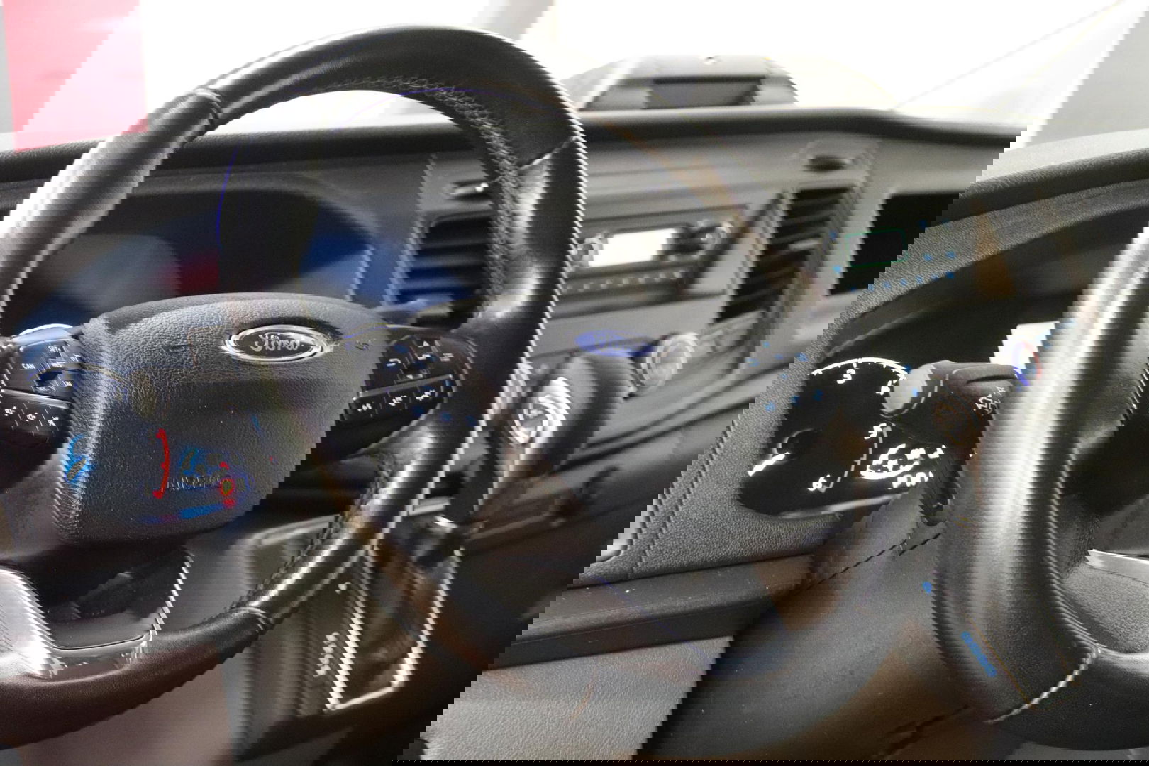 Ford Transit Custom 300L 2.0 TDCI L2H1 AUTOMAAT