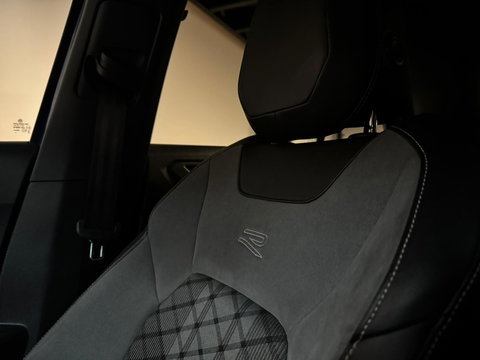 Volkswagen T-Roc 1.5 TSI R-Line PANO CAM BLINDSPOT