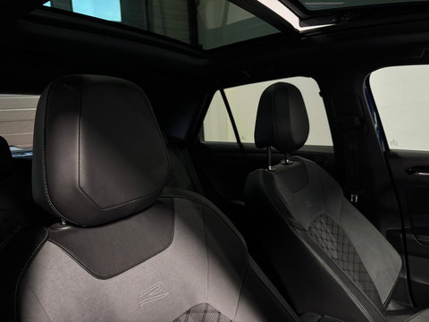 Volkswagen T-Roc 1.5 TSI R-Line PANO CAM BLINDSPOT
