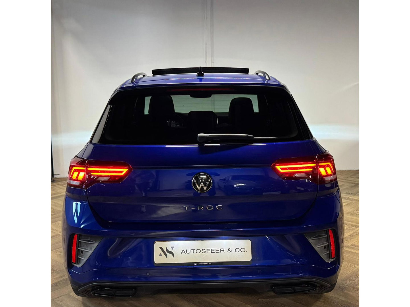 Volkswagen T-Roc 1.5 TSI R-Line PANO CAM BLINDSPOT