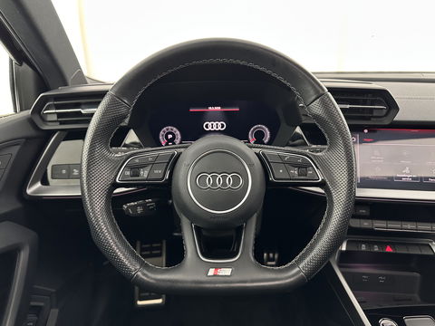 Audi A3 Limousine 35 TFSI S-Line Edition (INCL-BTW) Aut. *PANO | LEATHER-FABRIC | FULL-LED | AMBIENTLIGHT | SPORTSEATS | DIGI-COCKPIT | NAVI-FULLMAP | PRIVACYGLASS | SHIFTPADDLES | DAB+ | ADAPTIVE-CRUISE | 17"ALU*