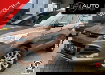 Ford Kuga - 1.5 Titanium Plus 150PK | Trekhaak | 2000KG Trekgewicht | NIEUW APK | Stoelverwarming | Voorruitverwarming | Parkeersensoren Voor en Achter | Navigatie | Cruise Control |