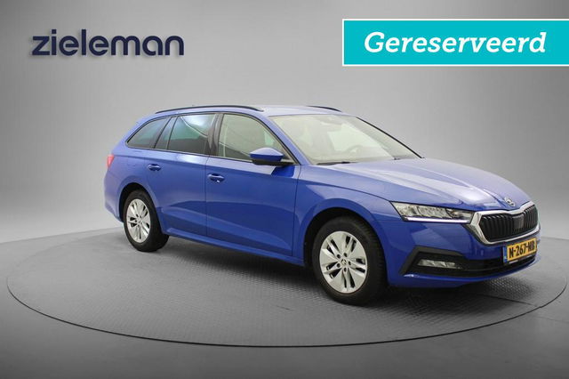 Škoda Octavia - Combi 1.0 TSI Business Edition - Digitaal Cockpit, Carplay, Navi, Cruise, PDC GERESERVEERD!!!