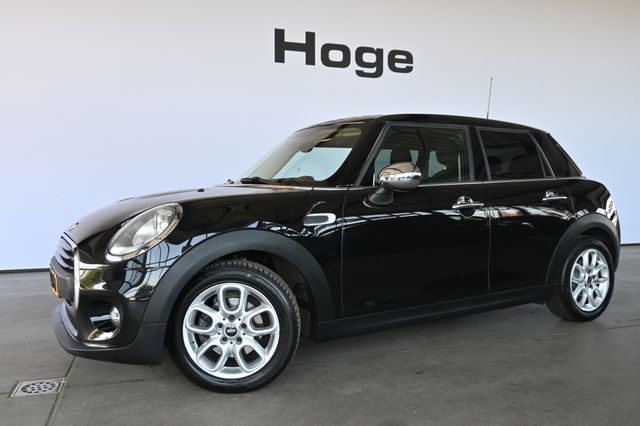 MINI One - Mini 1.2 Business Airco Navigatie Cruise Control Rijklaarprijs Inruil Mogelijk!