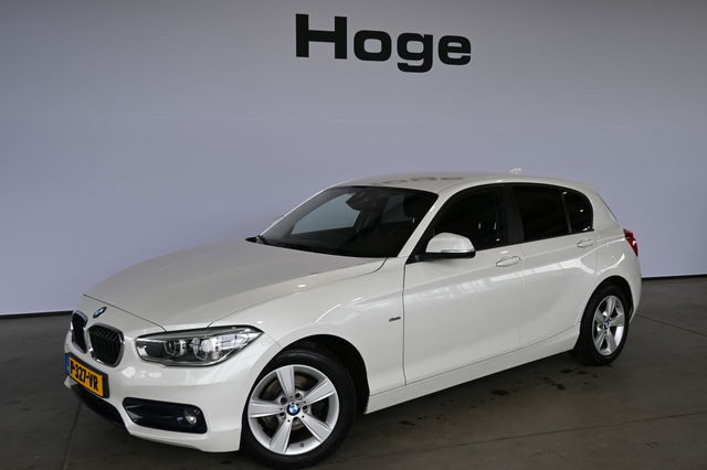 BMW 1 Serie - 116i Sport Cima Navigatie Cruise Control LED Stoelverwarming Rijklaarprijs Inruil Mogelijk!