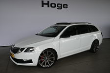 Škoda Octavia - Combi 2.0 TDI Greentech Style Automaat Clima Navigatie Panoramadak Dealer Onderhouden! Inruil mogelijk