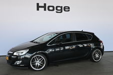 Opel Astra - 1.4 Turbo Cosmo Airco Navigatie Lichtmetaal Rijklaarprijs Inruil Mogelijk!