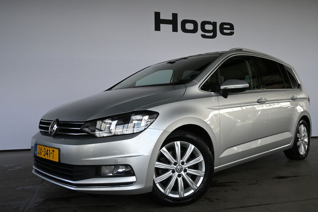 Volkswagen Touran - 1.2 TSI Highline 7 Persoons StoelMassage/verwarming Navigatie Goed Onderhouden! Inruil Mogelijk!