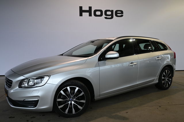 Volvo V60 - 1.5 T3 Polar+ Dynamic Automaat Navigatie Stoelverwarming Rijklaarprijs Inruil Mogelijk!