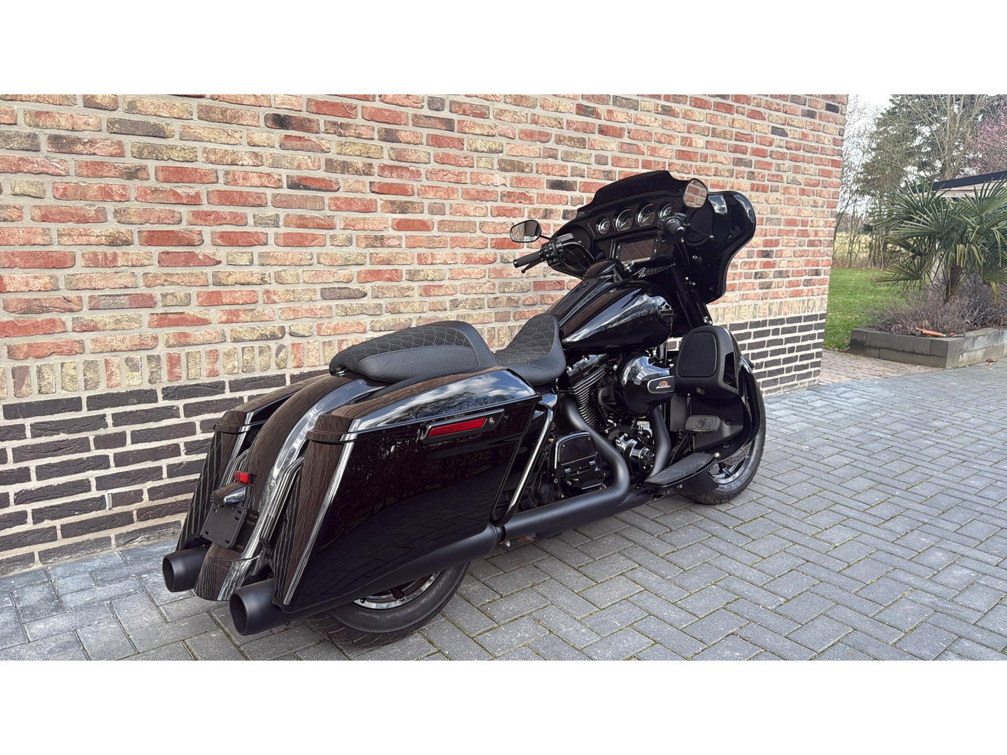 Harley Davidson 103 Street Glide Electra Streetglide Blackout CVO