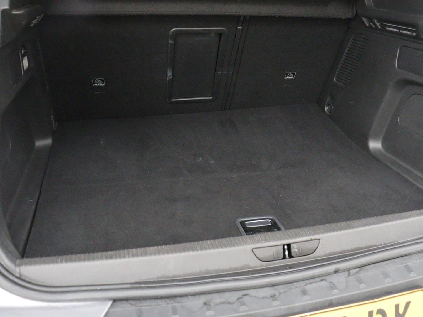 Opel Grandland X 1.6 Turbo Hybrid Elegance | SOH 96% | Leder | Adaptive cruise | Trekhaak | Stuurverwarming | Carplay | Navigatie | Full LED | Camera | Climate control | PHEV | Plug In