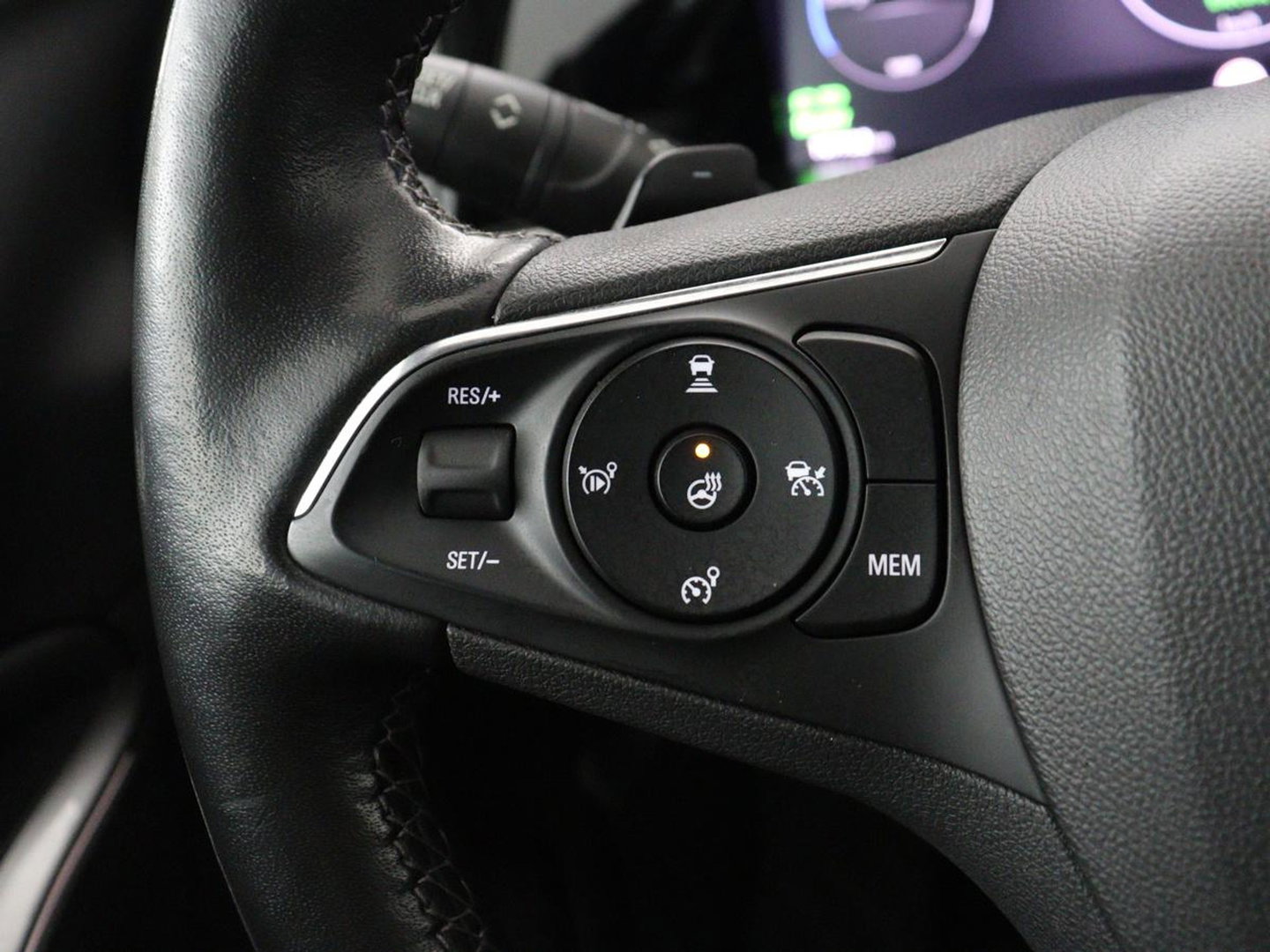 Opel Grandland X 1.6 Turbo Hybrid Elegance | SOH 96% | Leder | Adaptive cruise | Trekhaak | Stuurverwarming | Carplay | Navigatie | Full LED | Camera | Climate control | PHEV | Plug In