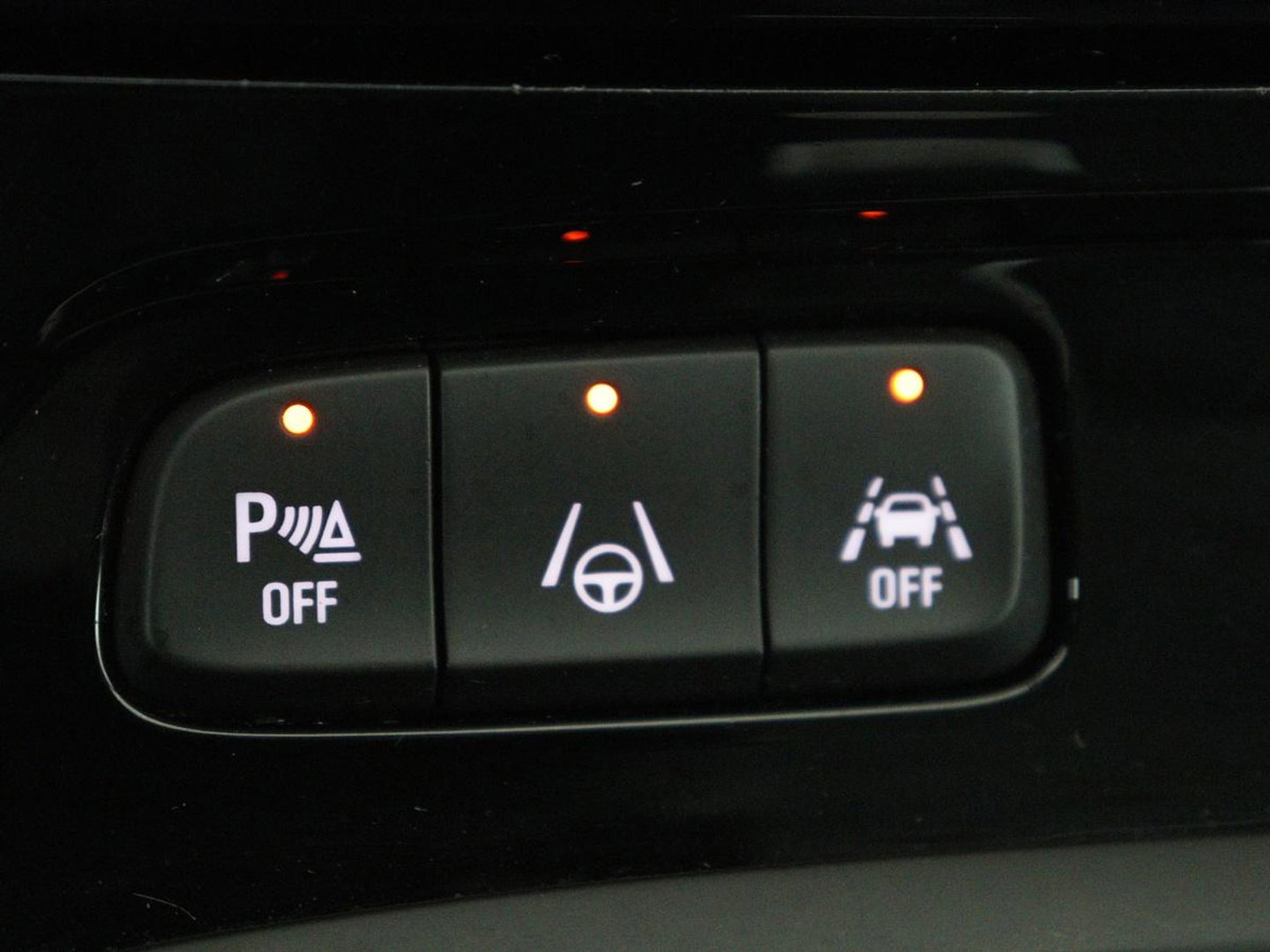 Opel Grandland X 1.6 Turbo Hybrid Elegance | SOH 96% | Leder | Adaptive cruise | Trekhaak | Stuurverwarming | Carplay | Navigatie | Full LED | Camera | Climate control | PHEV | Plug In