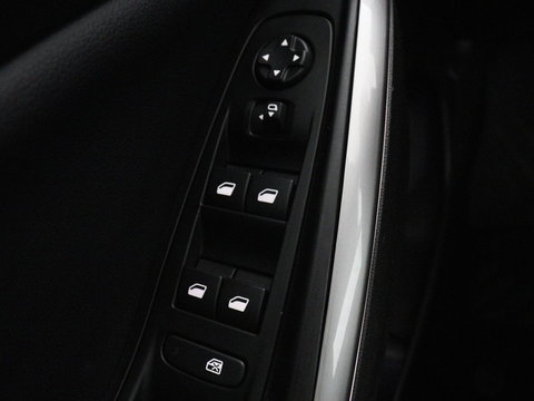 Opel Grandland X 1.6 Turbo Hybrid Elegance | SOH 96% | Leder | Adaptive cruise | Trekhaak | Stuurverwarming | Carplay | Navigatie | Full LED | Camera | Climate control | PHEV | Plug In