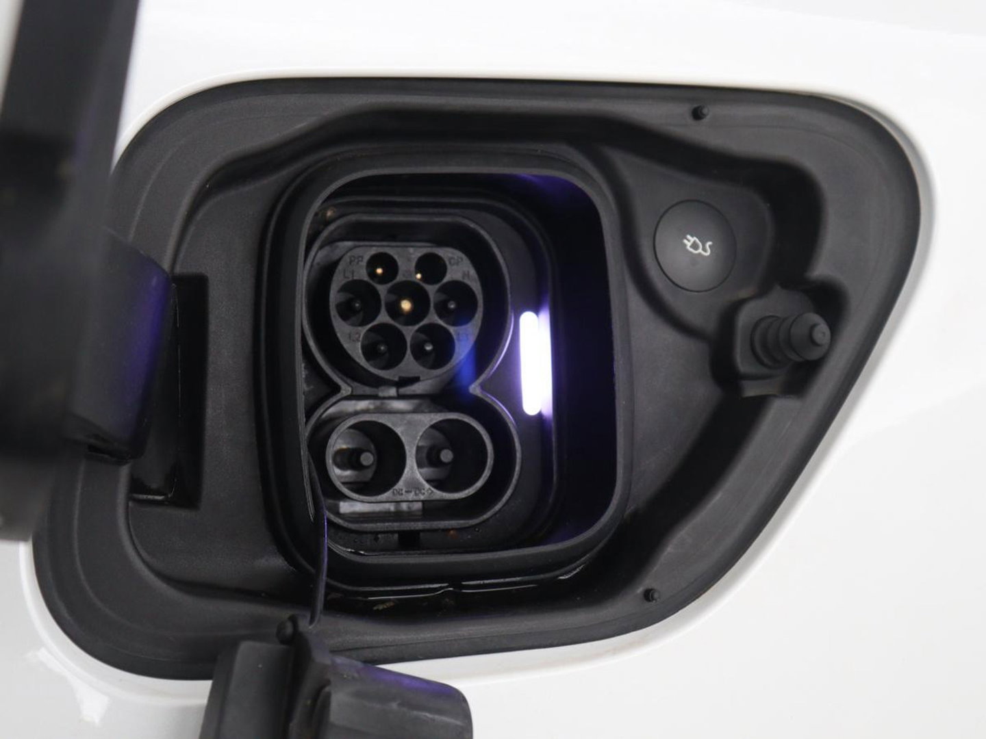 Polestar 2 Long Range Single Motor 78 kWh | Stoelverwarming | 360 Camera | Adaptive cruise | Park Assist | Carplay | Full LED | Keyless | Full LED | Navigatie