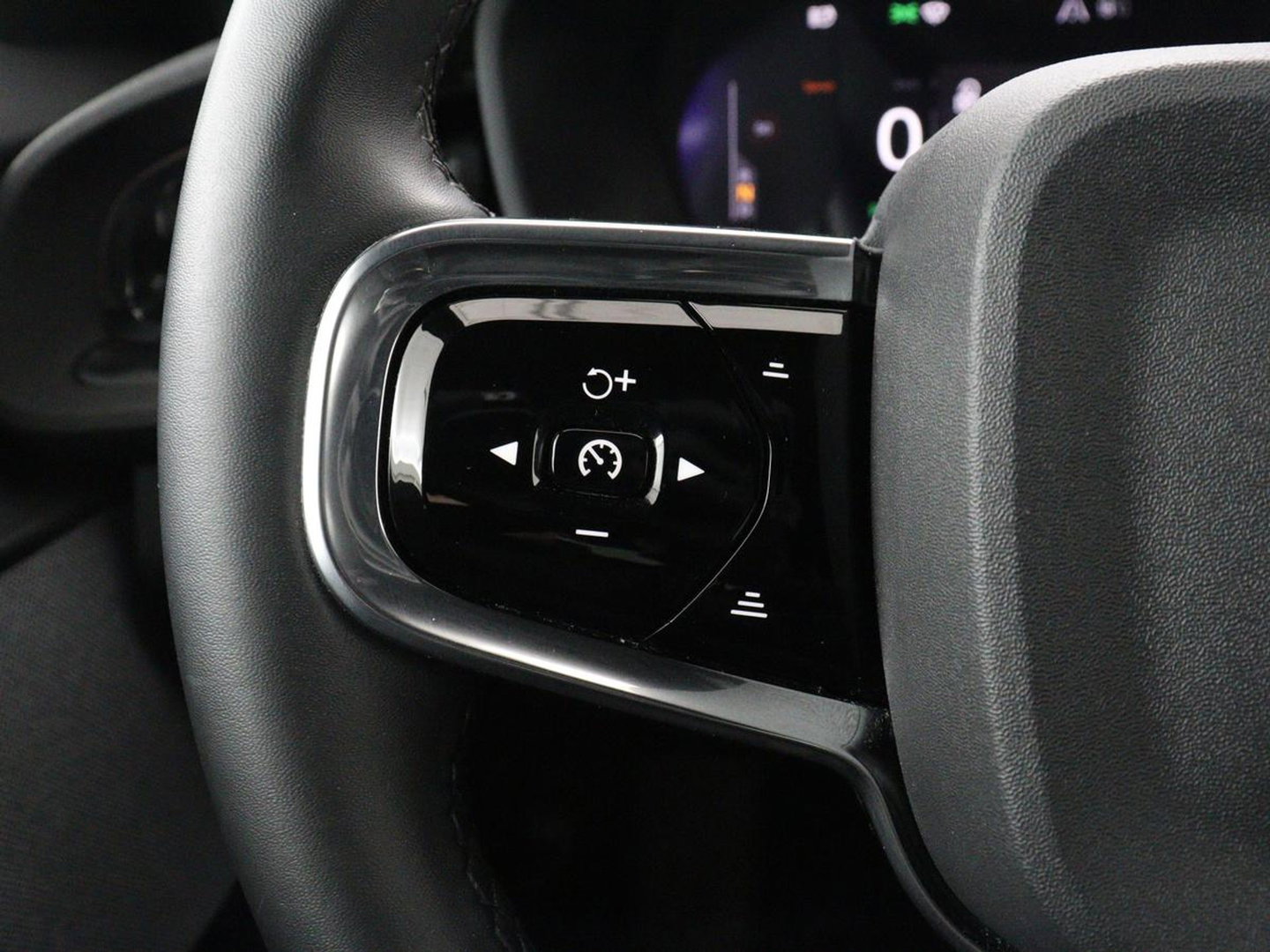 Polestar 2 Long Range Single Motor 78 kWh | Stoelverwarming | 360 Camera | Adaptive cruise | Park Assist | Carplay | Full LED | Keyless | Full LED | Navigatie