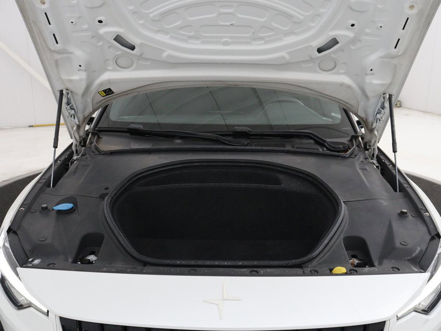 Polestar 2 Long Range Single Motor 78 kWh | Stoelverwarming | 360 Camera | Adaptive cruise | Park Assist | Carplay | Full LED | Keyless | Full LED | Navigatie