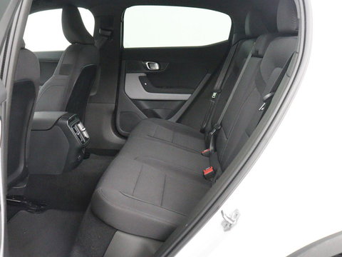 Polestar 2 Long Range Single Motor 78 kWh | Stoelverwarming | 360 Camera | Adaptive cruise | Park Assist | Carplay | Full LED | Keyless | Full LED | Navigatie