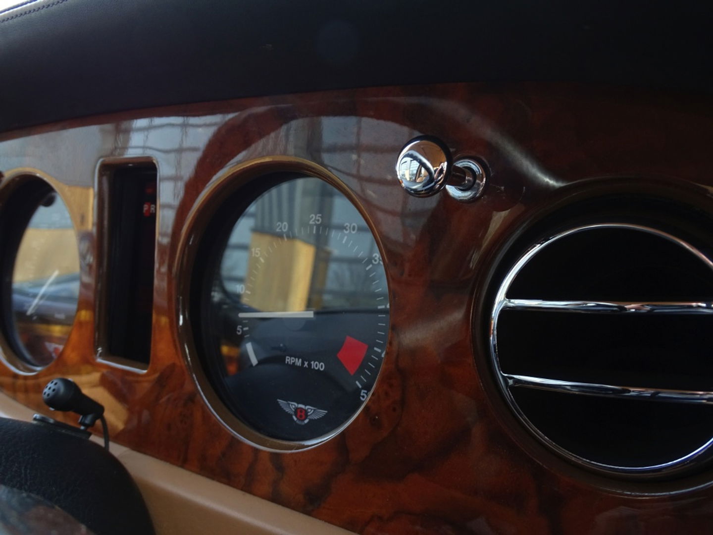 Bentley Continental 6.8 R V8 Turbo coupe / collectors item