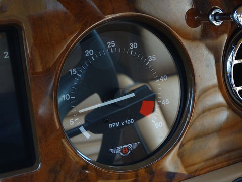 Bentley Continental 6.8 R V8 Turbo coupe / collectors item