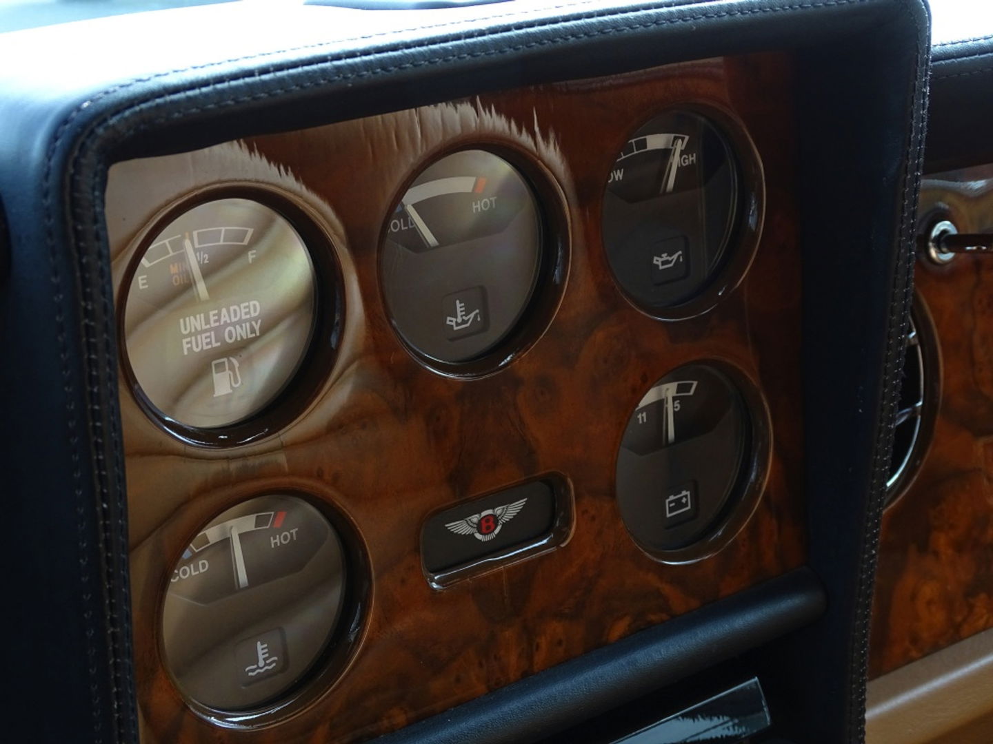 Bentley Continental 6.8 R V8 Turbo coupe / collectors item