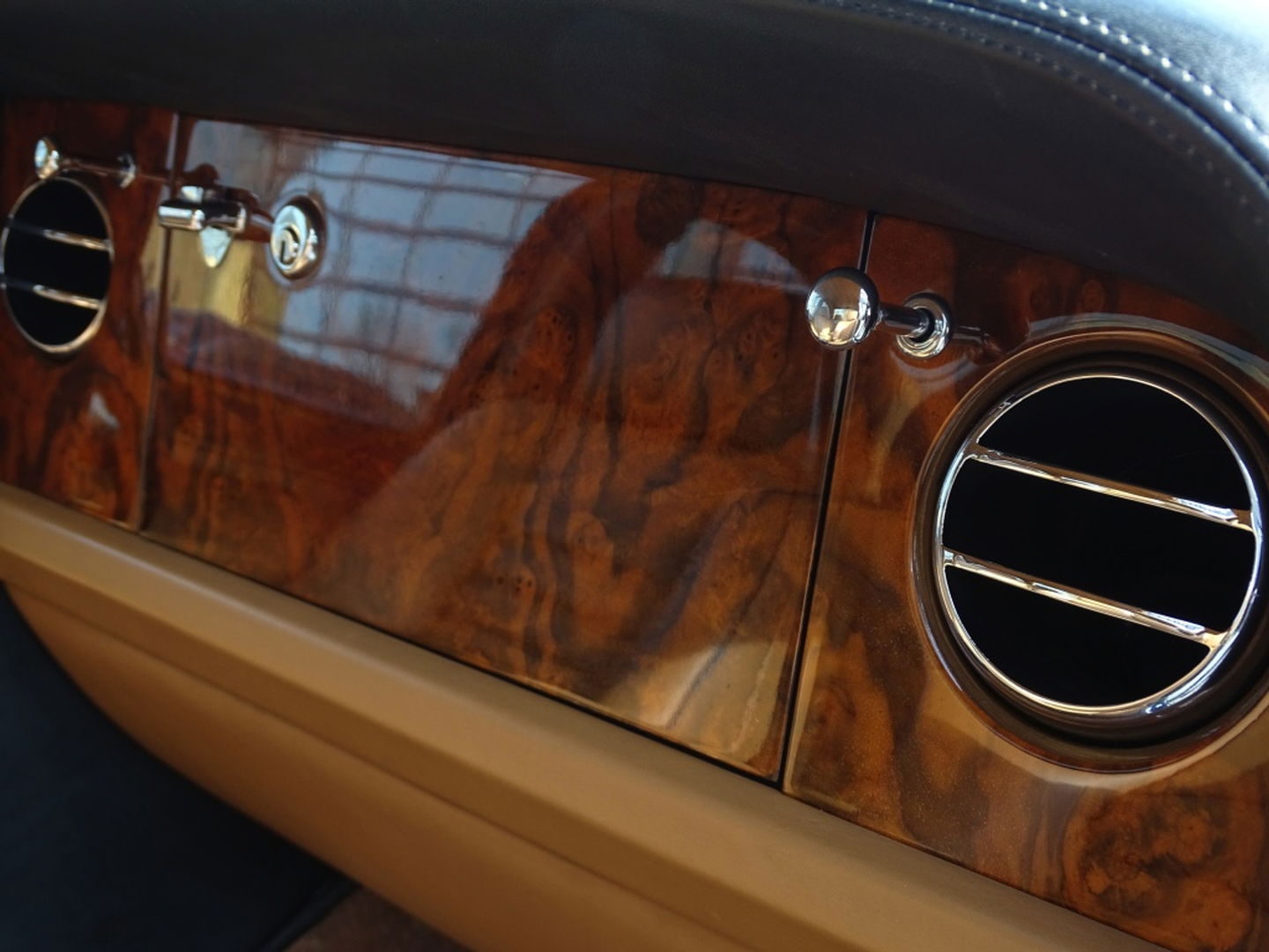 Bentley Continental 6.8 R V8 Turbo coupe / collectors item