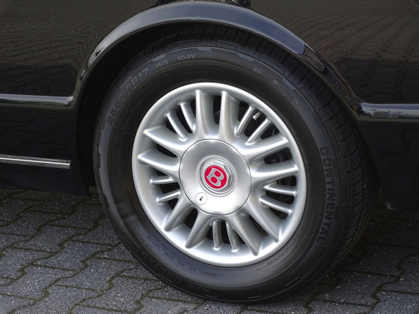 Bentley Continental 6.8 R V8 Turbo coupe / collectors item