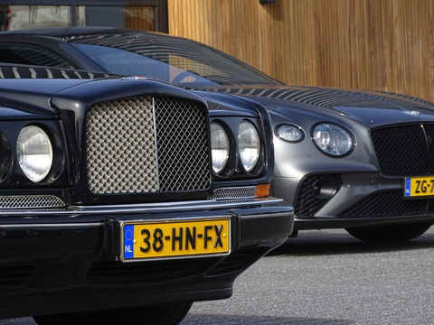 Bentley Continental 6.8 R V8 Turbo coupe / collectors item