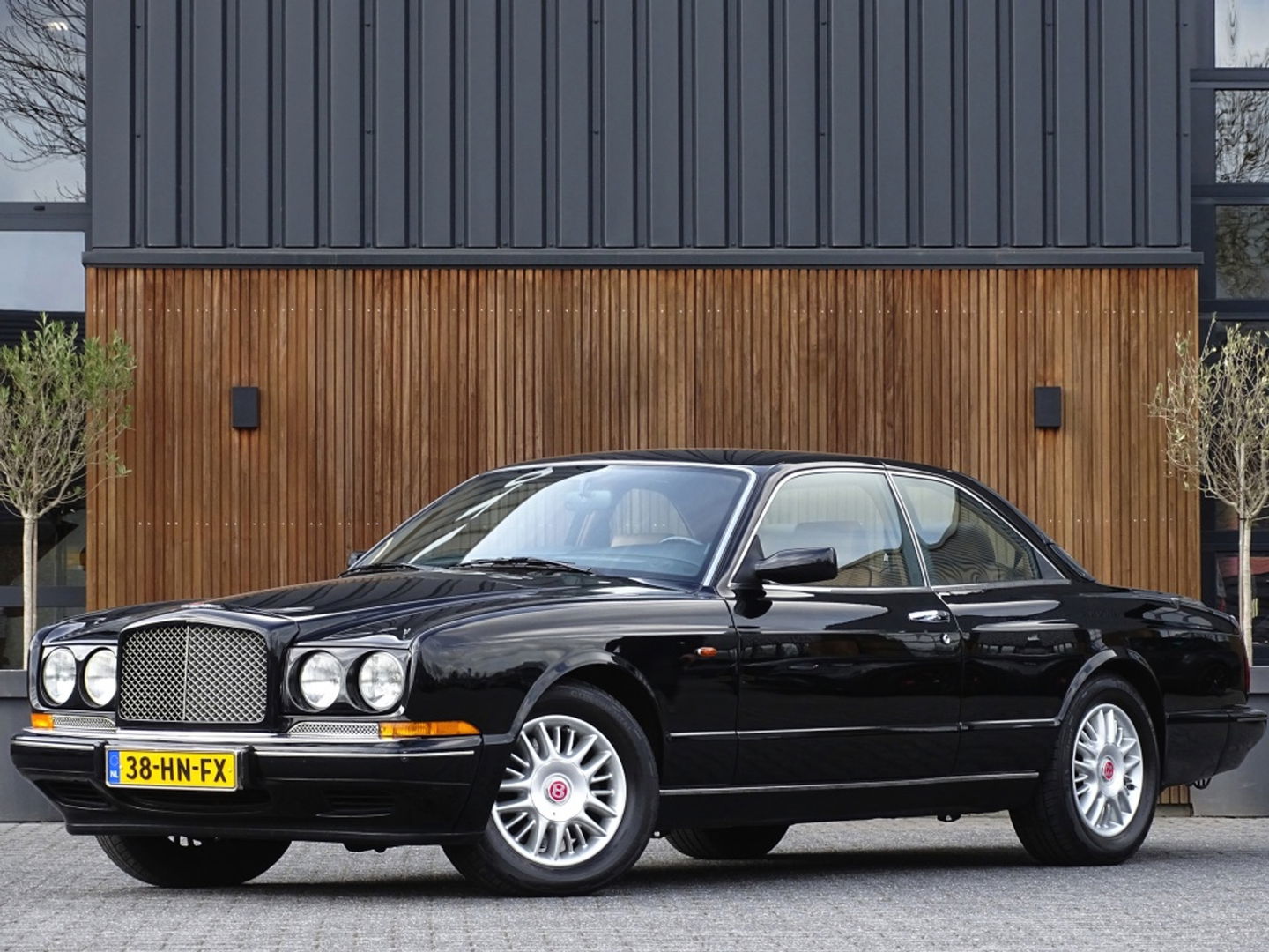 Bentley Continental 6.8 R V8 Turbo coupe / collectors item