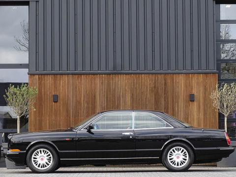 Bentley Continental 6.8 R V8 Turbo coupe / collectors item