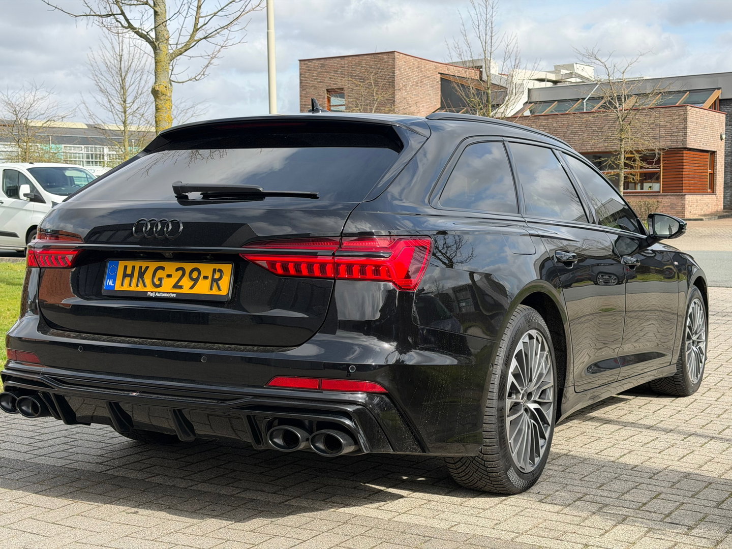 Audi A6 Avant 55 TFSI e quattro Competition