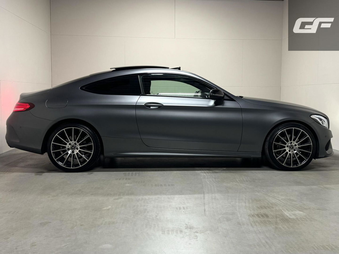 Mercedes-Benz C-Klasse Coupé AMG Pano Magnogrey Camera Cruise NAP