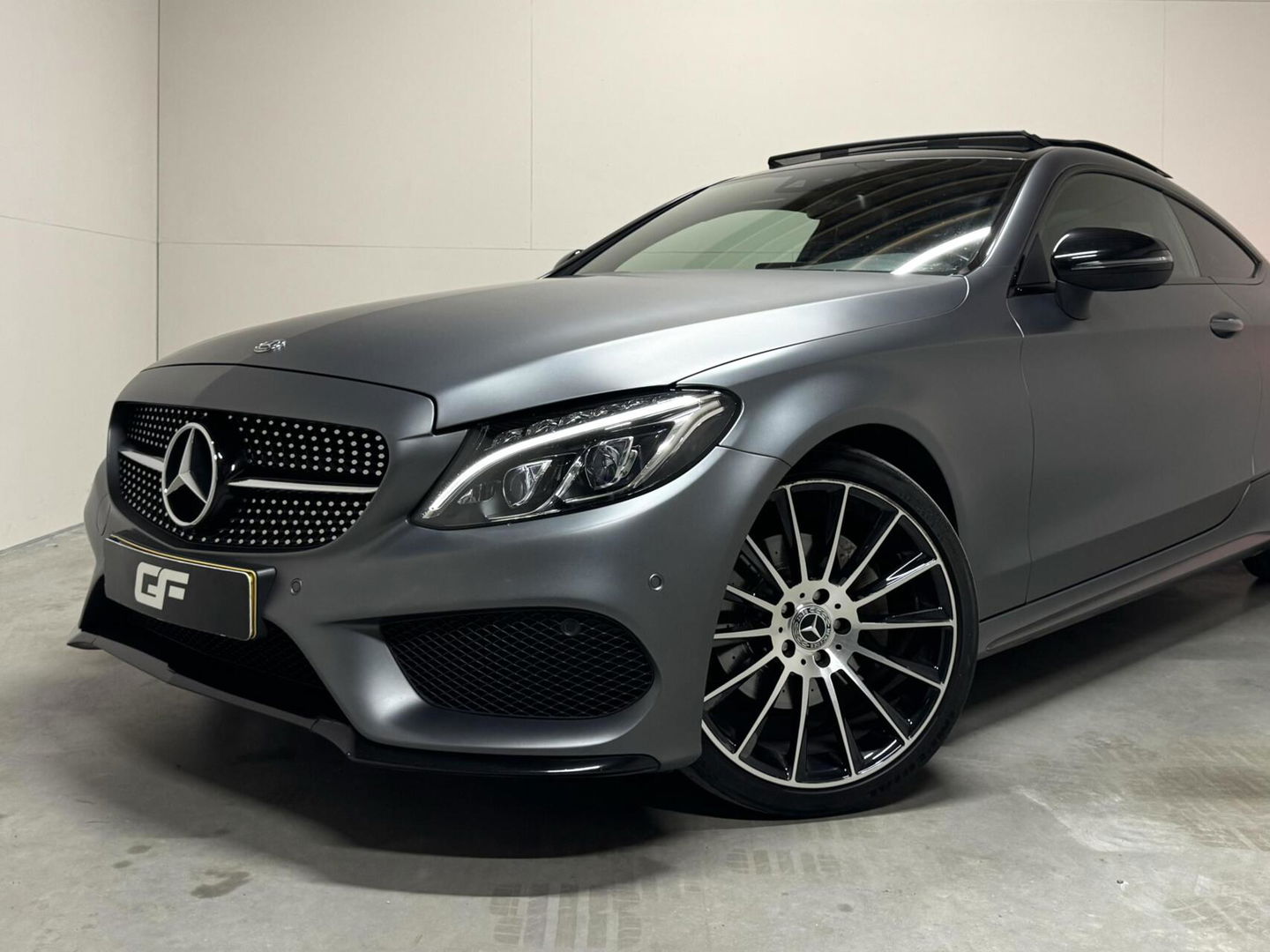 Mercedes-Benz C-Klasse Coupé AMG Pano Magnogrey Camera Cruise NAP