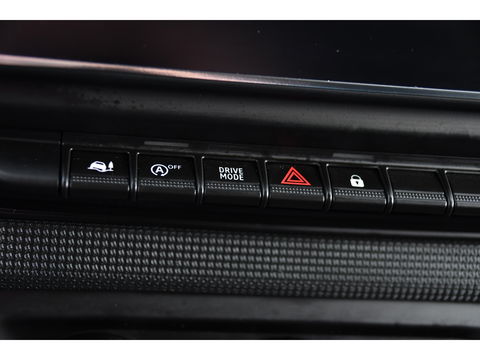 Renault Trafic 2.0 dCi 150 T30 L2H1 PB Edition Camera, Cruise, Carplay, LED, 150pk, Leder, Trekhaak, Automaat, Multimedia, Uniek!