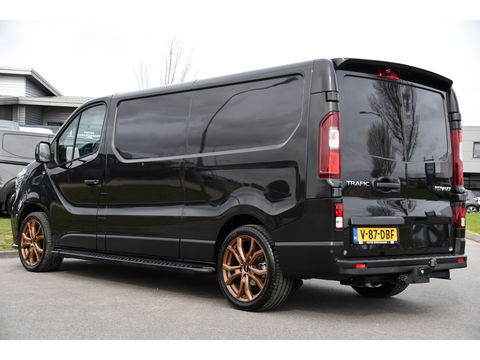 Renault Trafic 2.0 dCi 150 T30 L2H1 PB Edition Camera, Cruise, Carplay, LED, 150pk, Leder, Trekhaak, Automaat, Multimedia, Uniek!