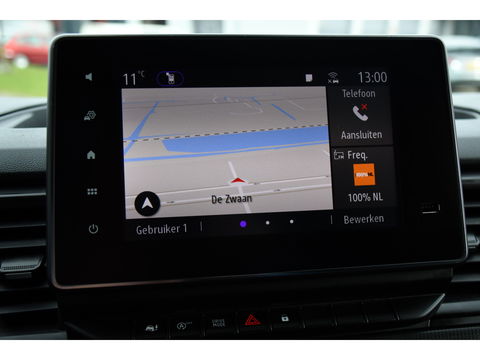 Renault Trafic 2.0 dCi 150 T30 L2H1 PB Edition Camera, Cruise, Carplay, LED, 150pk, Leder, Trekhaak, Automaat, Multimedia, Uniek!