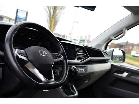 Volkswagen Transporter 2.0 TDI L2H1 30 DC Bulli Virtual, Adaptieve Cruise, Camera, Carplay, LED, Elektrische deur, Standkachel, Stoelverwarming, Trekhaak, Uniek!