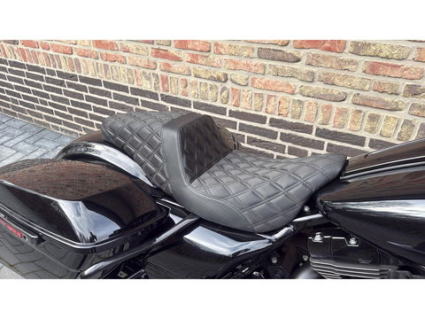 Harley Davidson 103 FLHX Street Glide CVO Blackout Streetglide