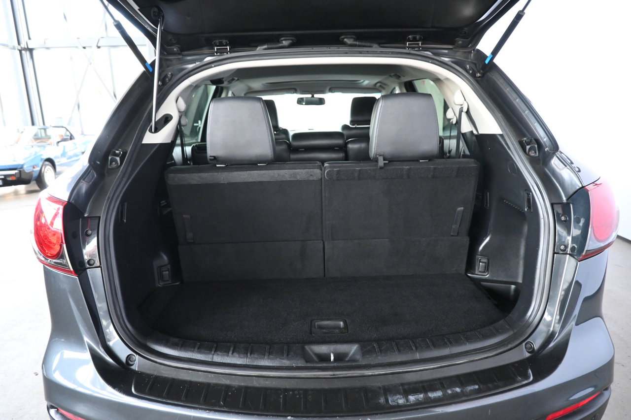 Mazda CX-9