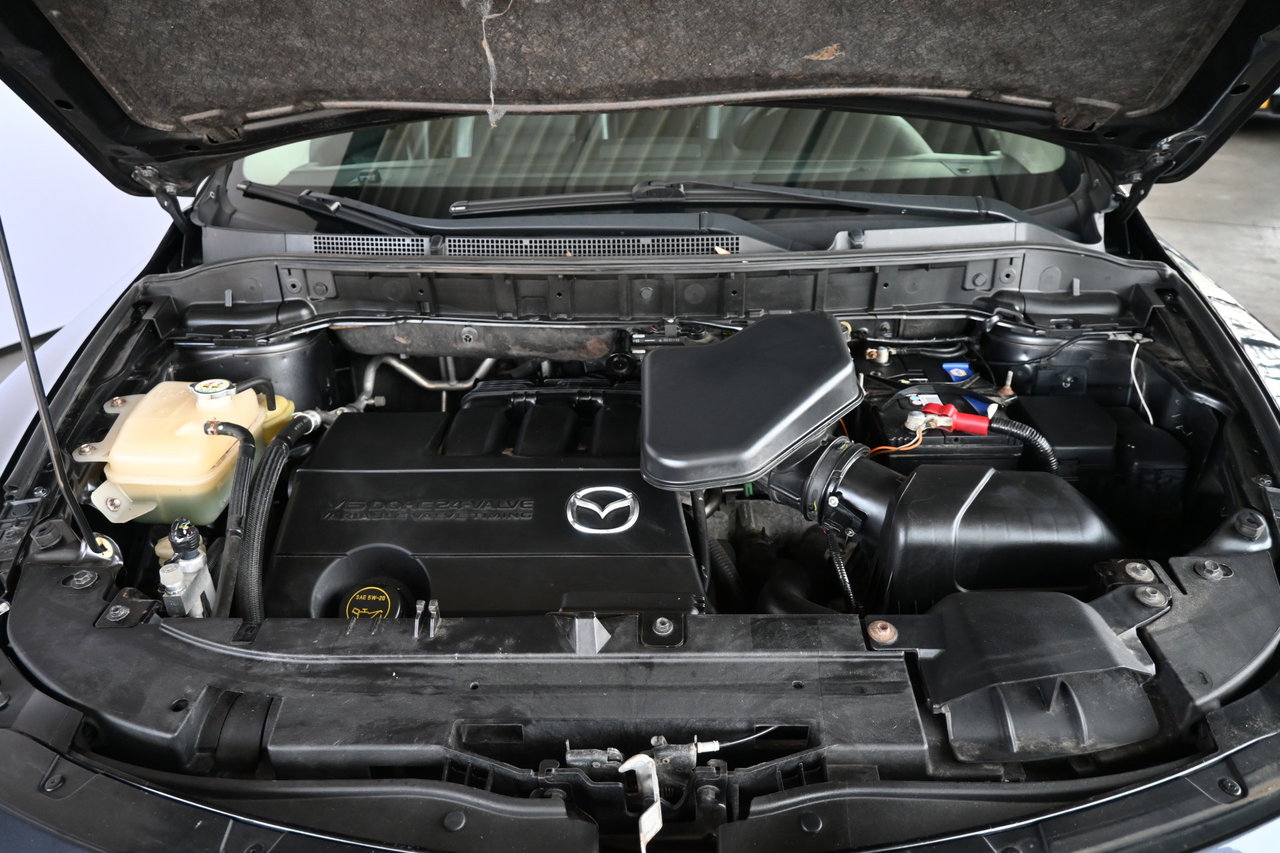Mazda CX-9