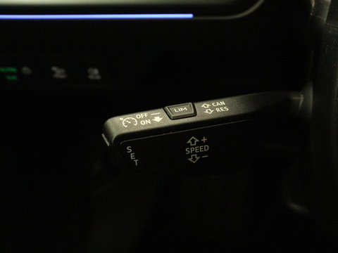 Audi Q4 e-tron 40 Advanced edition 77 kWh | SOH 94% | Stoelverwarming | Matrix LED | Carplay | Virtual Cockpit | 19'' | Parkeerhulp | Navigatie | Audi Sound | Climate control | DAB | Cruise control