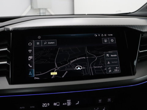 Audi Q4 e-tron 40 Advanced edition 77 kWh | SOH 94% | Stoelverwarming | Matrix LED | Carplay | Virtual Cockpit | 19'' | Parkeerhulp | Navigatie | Audi Sound | Climate control | DAB | Cruise control