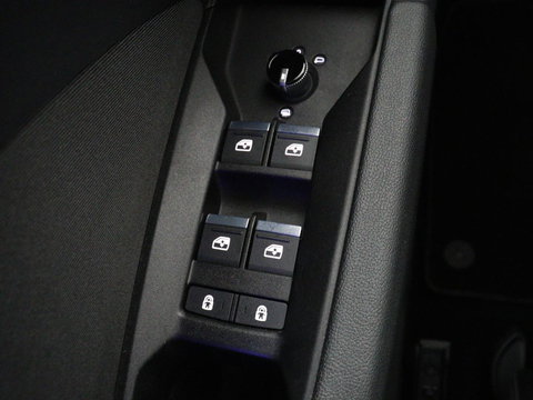 Audi Q4 e-tron 40 Advanced edition 77 kWh | SOH 94% | Stoelverwarming | Matrix LED | Carplay | Virtual Cockpit | 19'' | Parkeerhulp | Navigatie | Audi Sound | Climate control | DAB | Cruise control