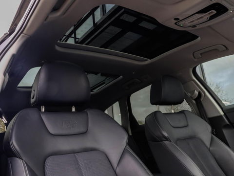 Audi A6 Avant 55 TFSIe Quattro S Line Competition 367pk ACC Pano Trekhaak Headup 360 Cam